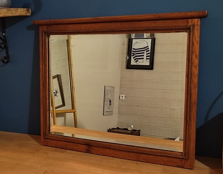 Beveled mirror solid wood molding