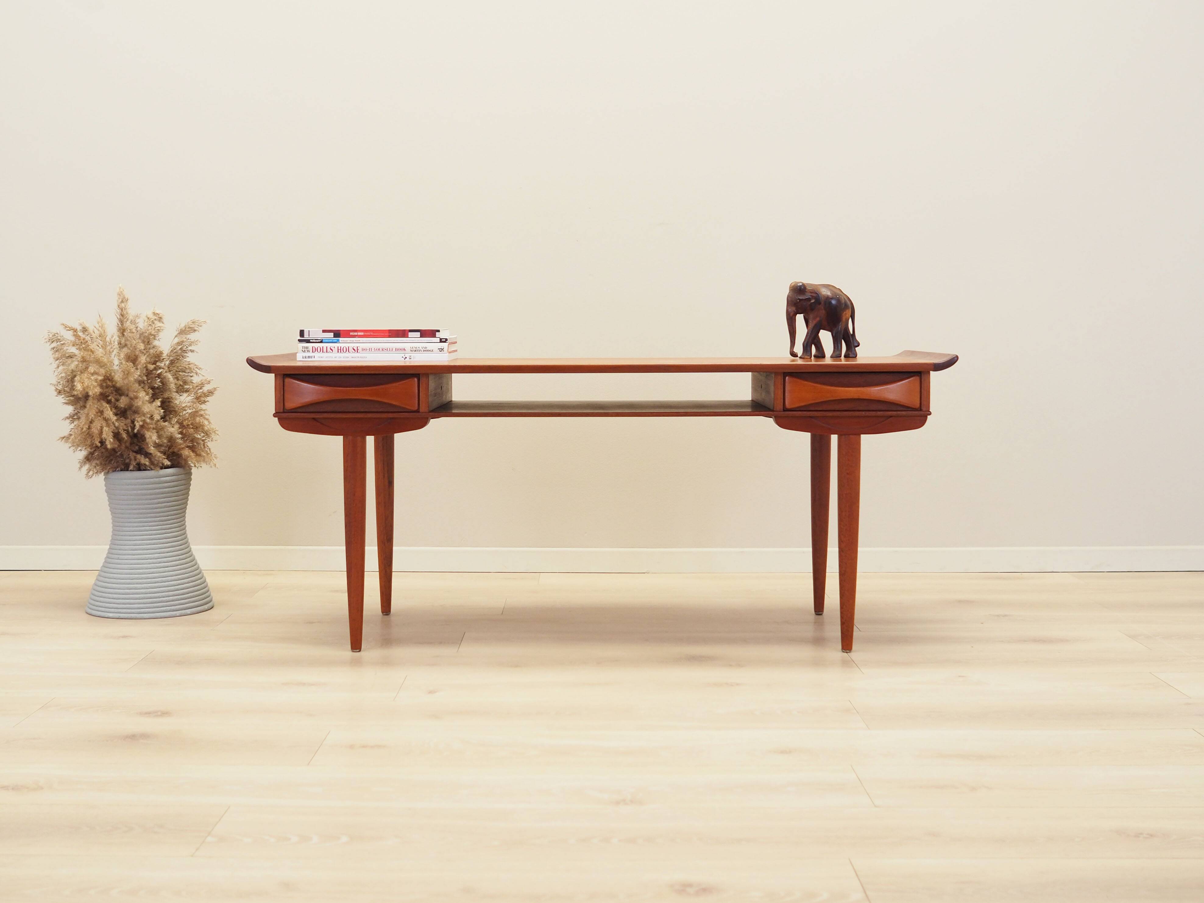 Teak coffee table, Danish design, 1970s, production: Denmark