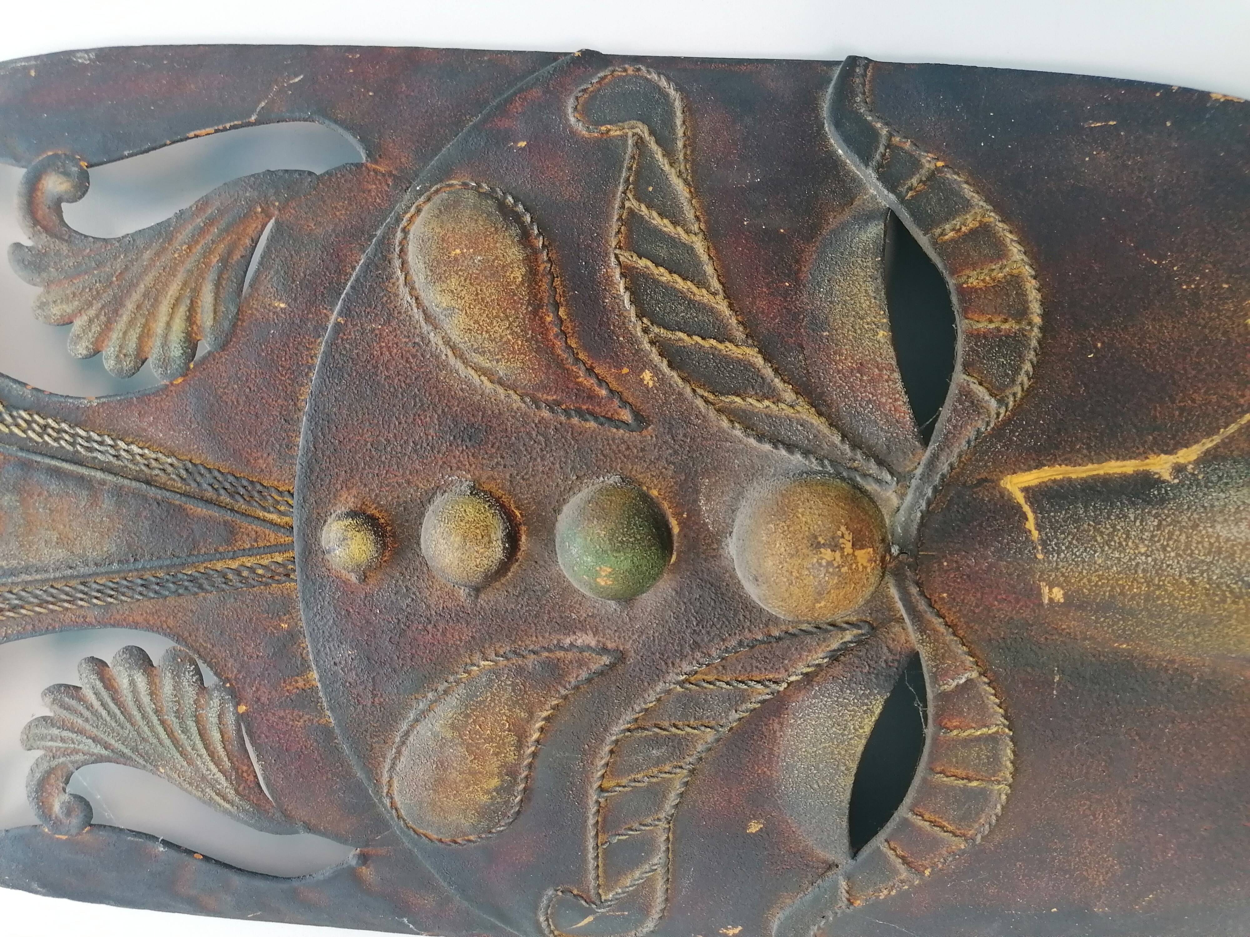 Decorative sculpted metal wall mask – 70 cm × 33 cm