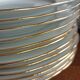 12 flat plates in SFP porcelain - White and Gold