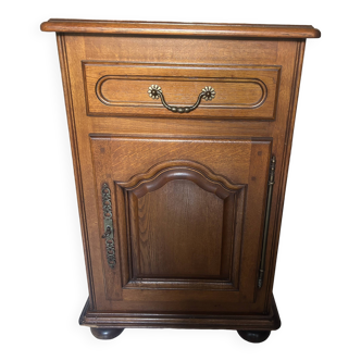 Chiffonier