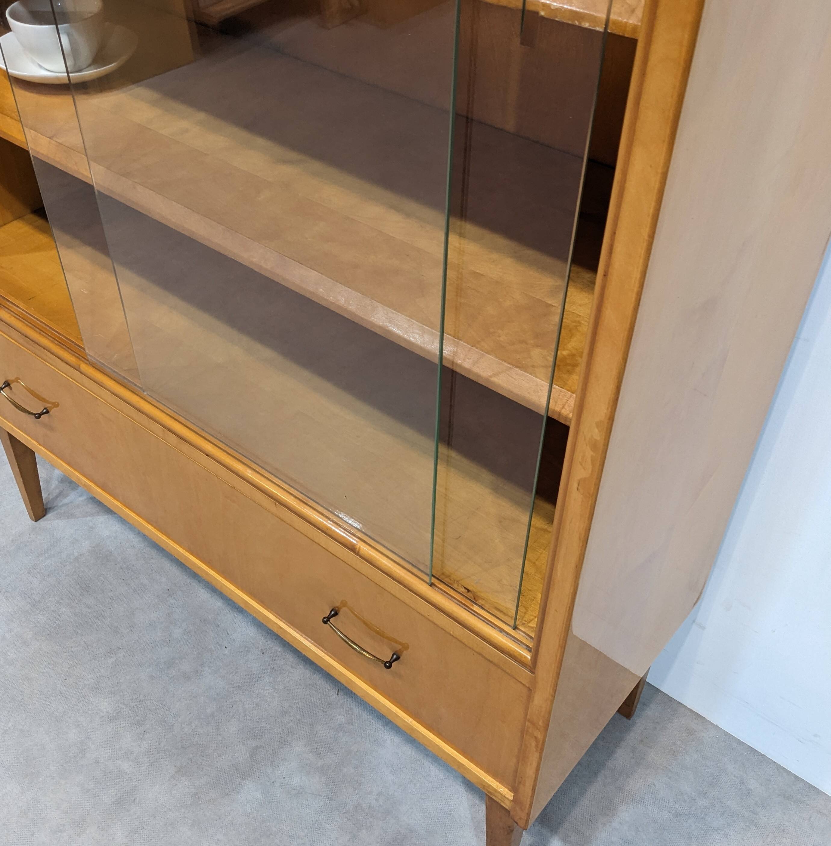 Showcase, Scandinavian library