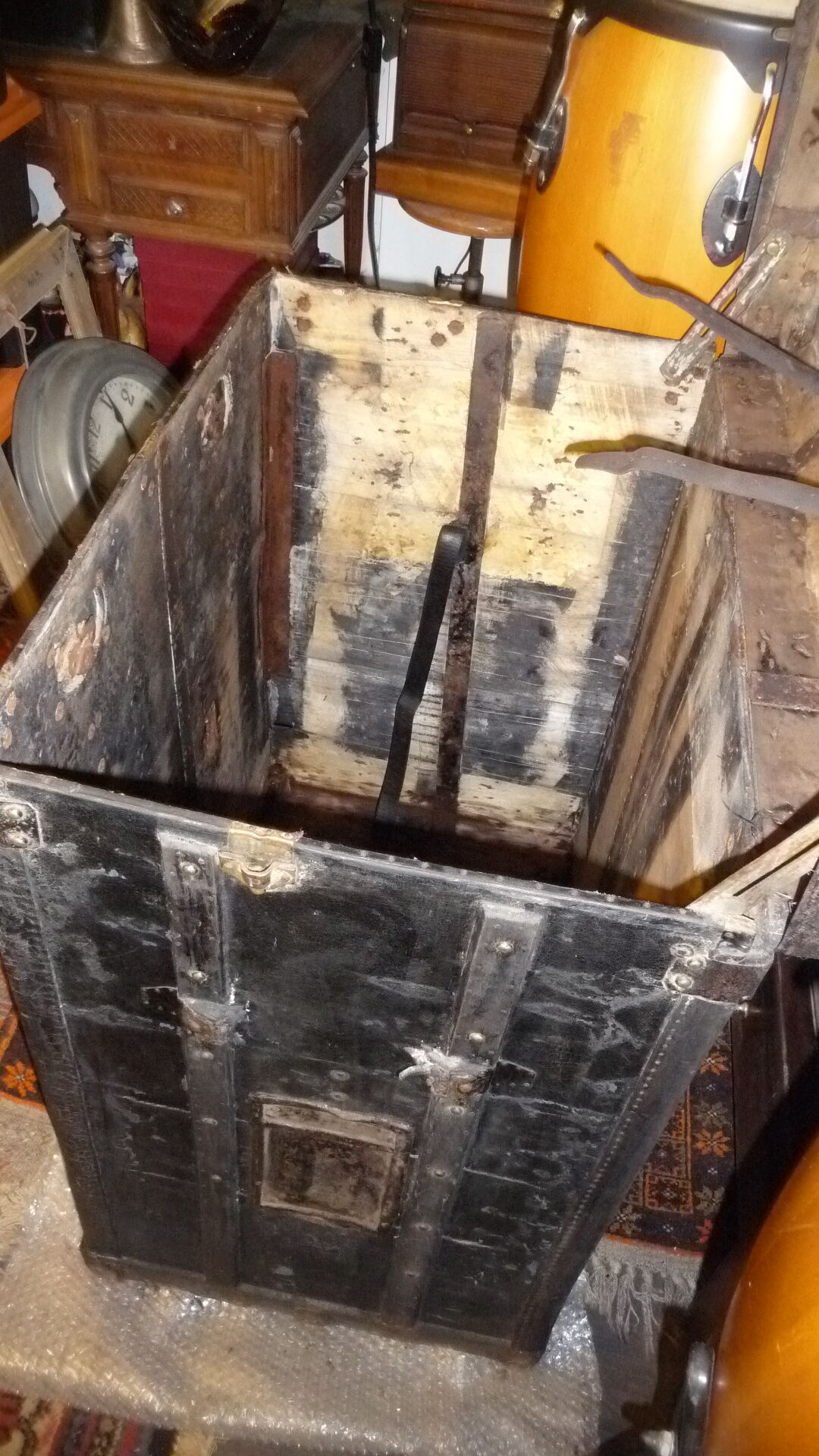 Pasquier Paris cabin trunk