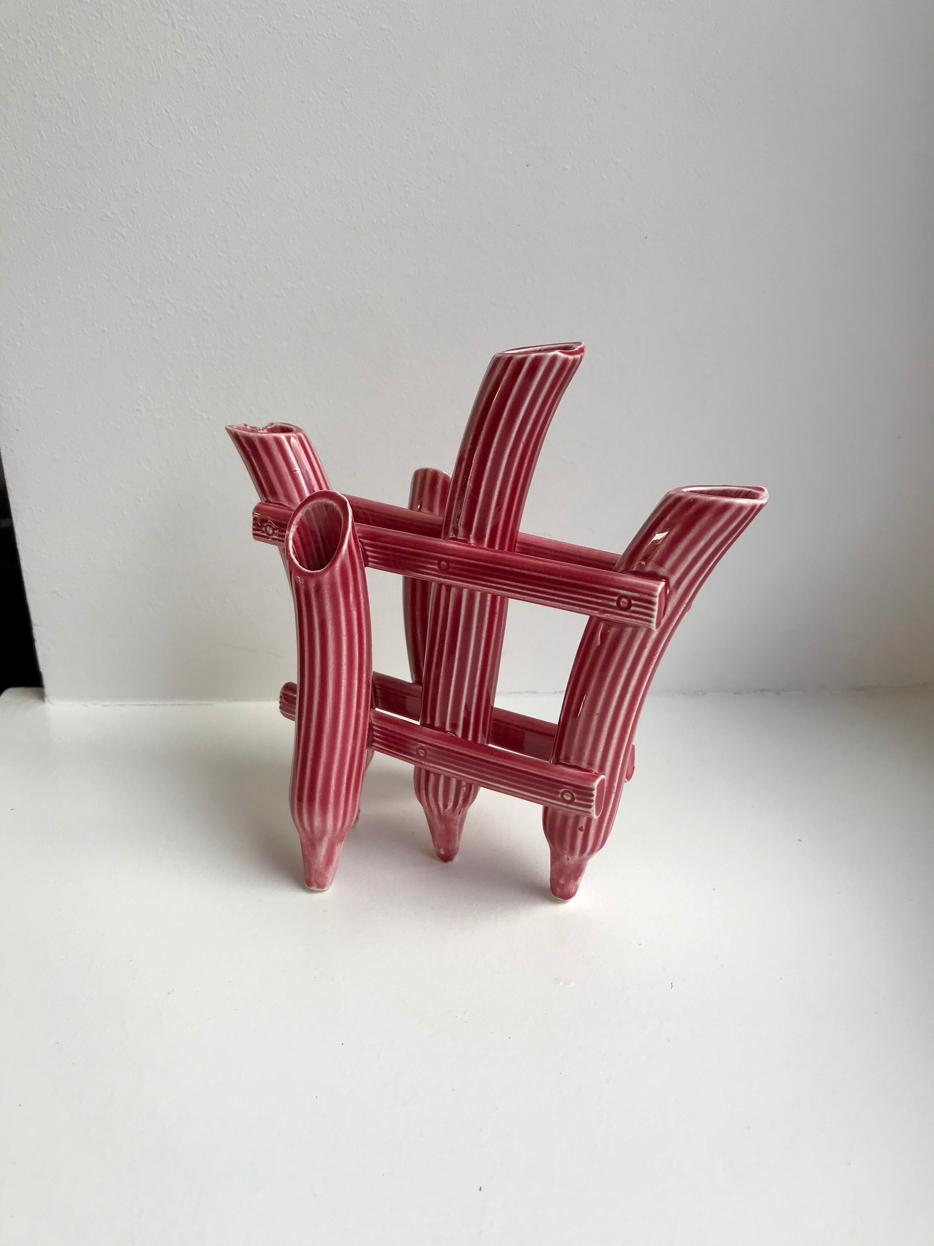 Soliflore en barbotine ancienne bambou rose années 50