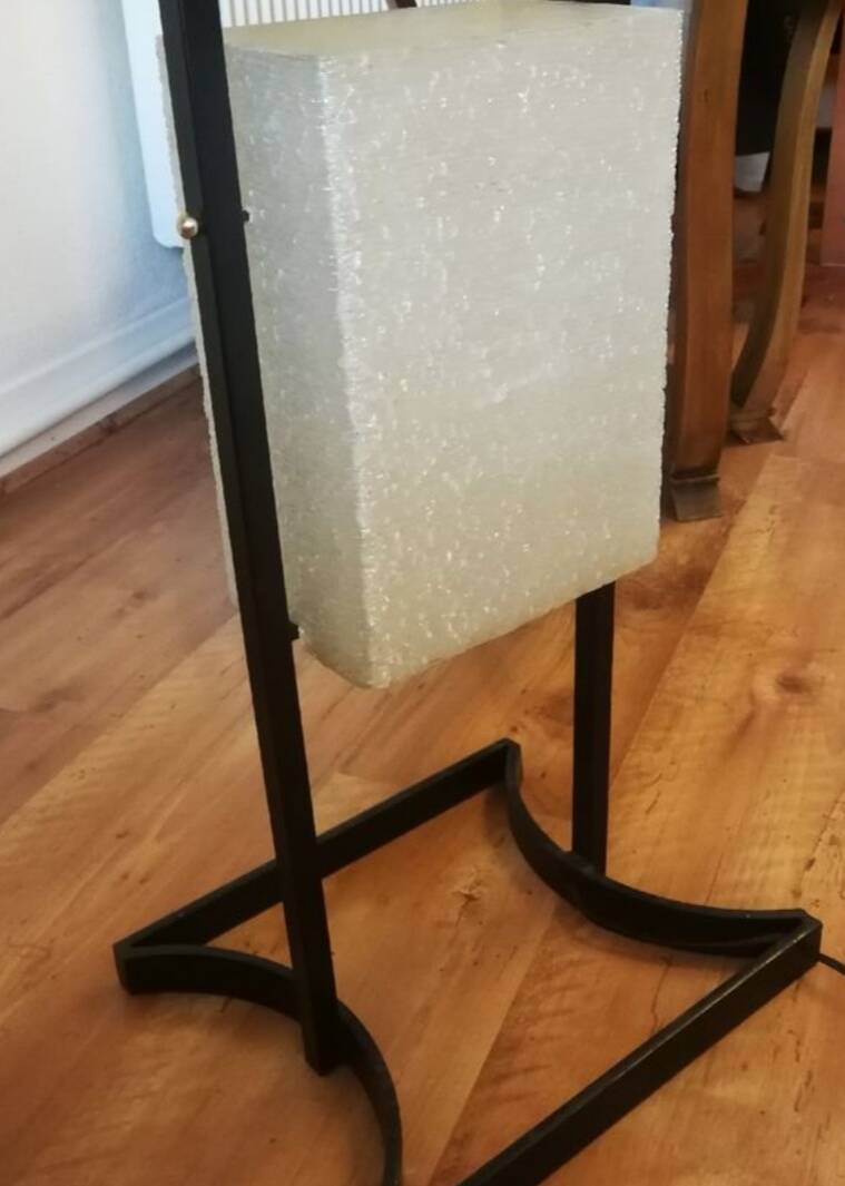 Vintage Arlus totem floor lamp from the 1950s, made of steel and plexiglass.