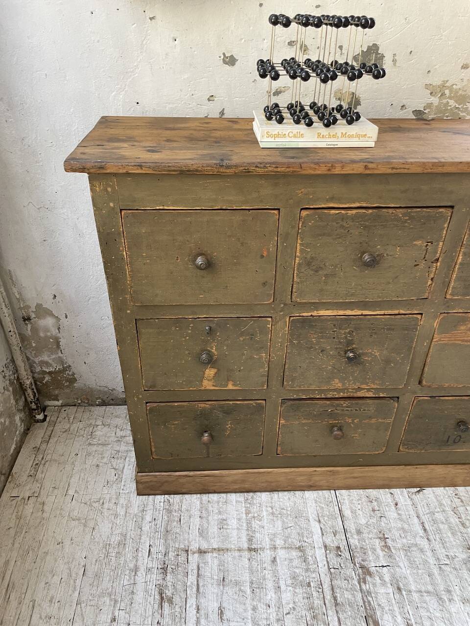 Green patina workshop furniture