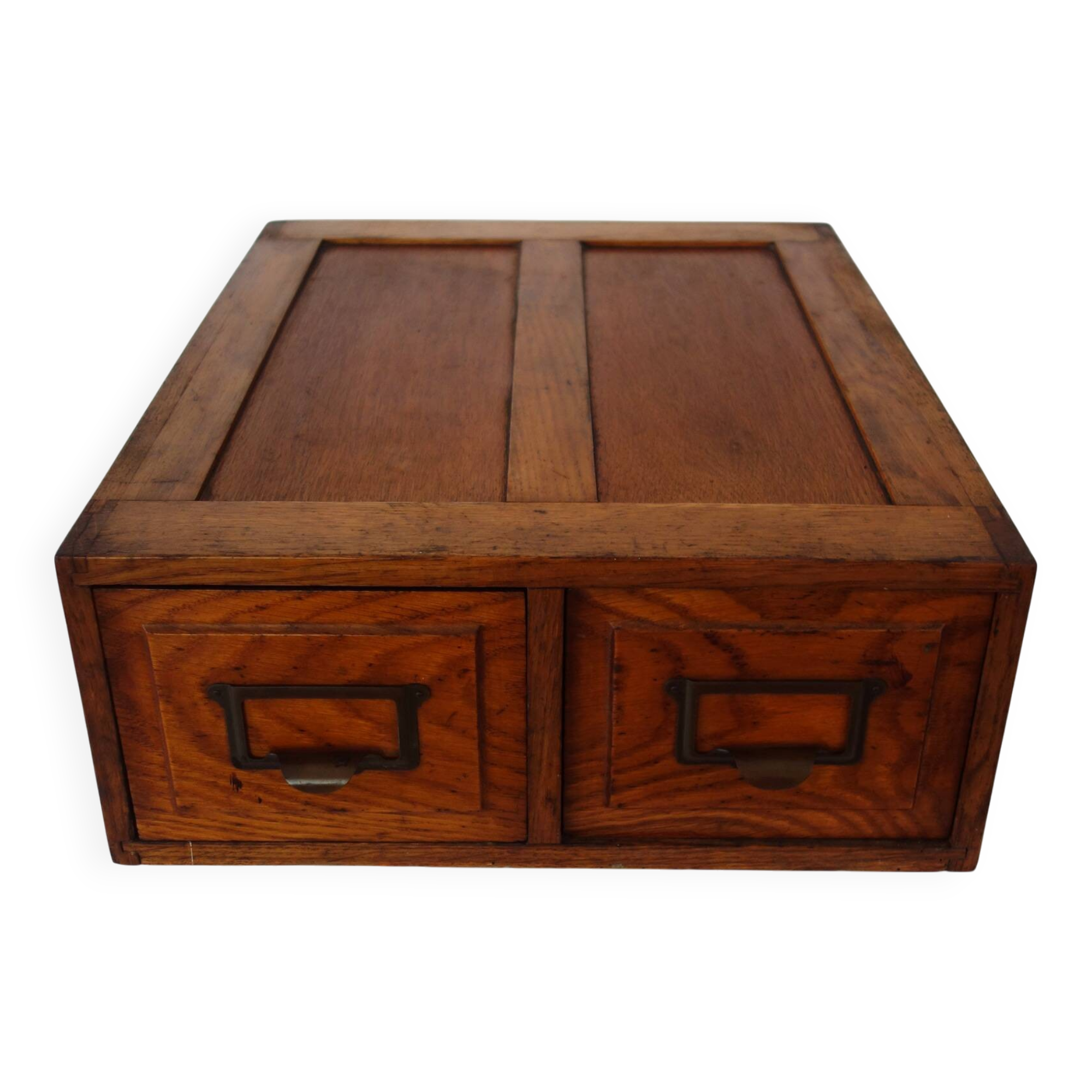 Vintage 2-drawer oak filing cabinet