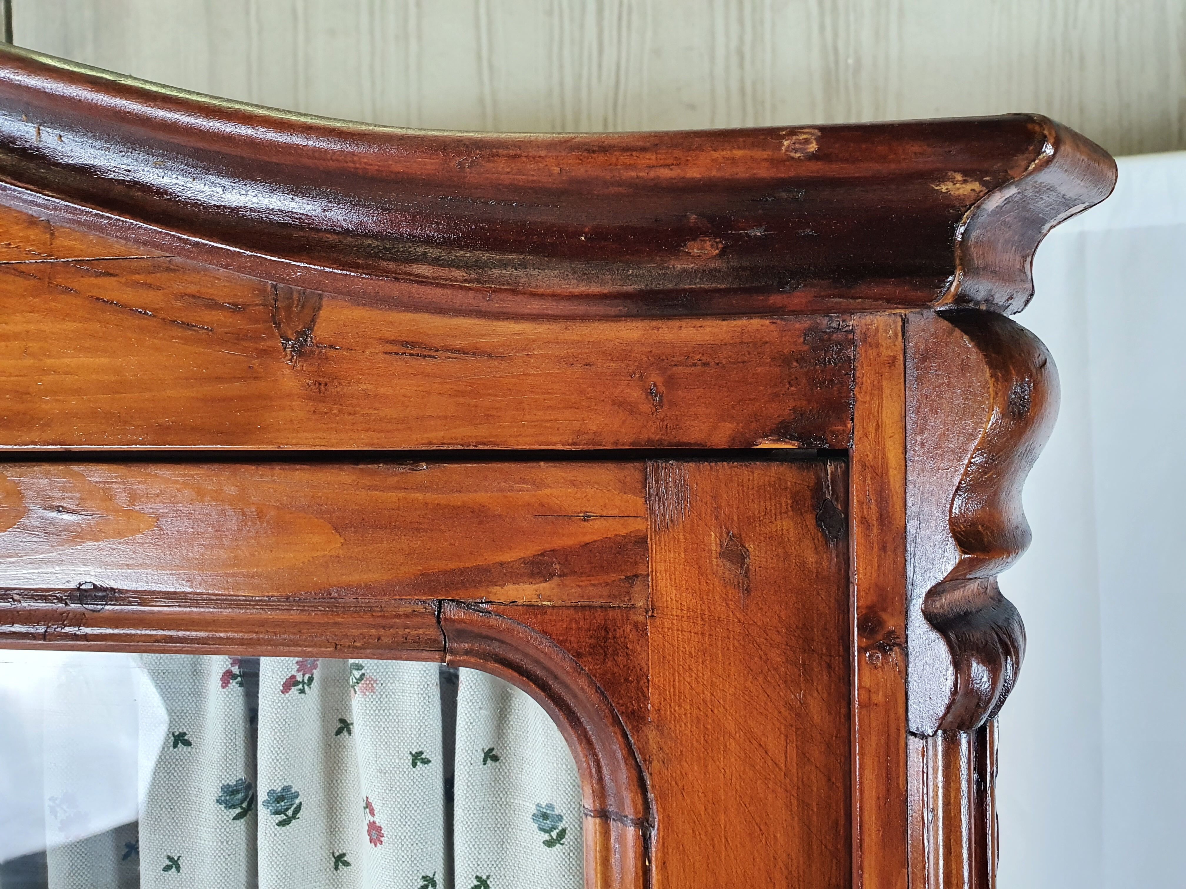 Rustic Wardrobe in Fir with Curtains