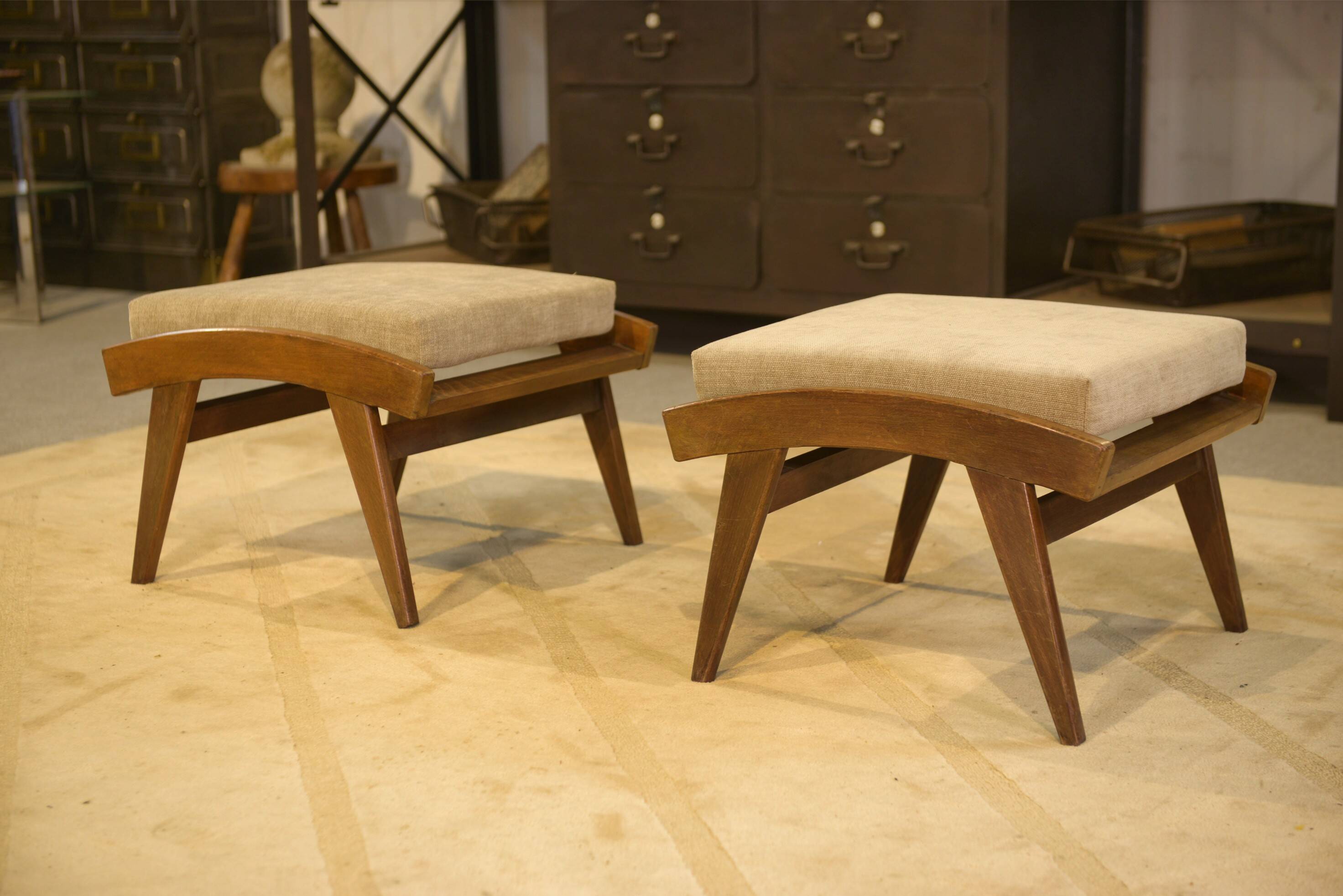 Fauteuil scandinave et deux ottomans 1960’s