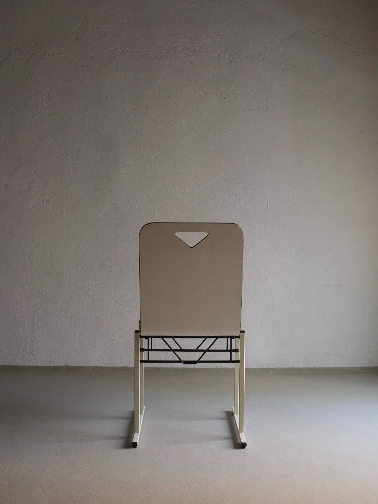 4 chaises en métal blanc par Yrjö Kukkapuro pour Avarte, Finlande, années 1980