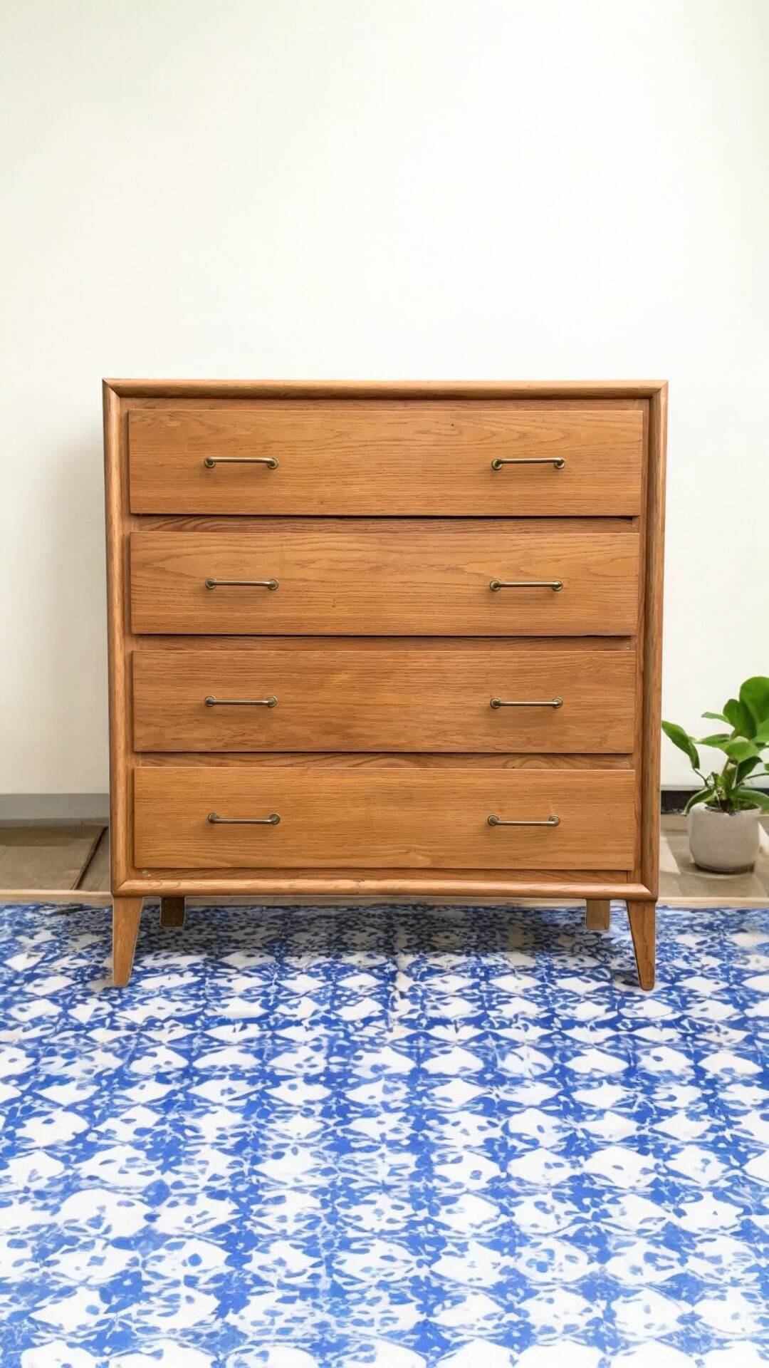 Vintage chest of drawers with compass feet, oak, original patina, 1950s