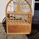 Tables de chevet en rotin vintage.
