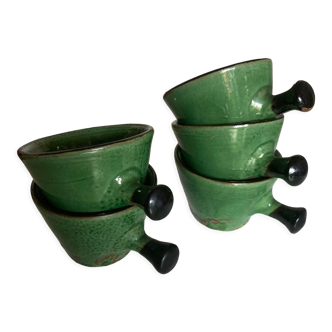 Set de 5 tasses en terre vernissée verte Dieulefit 1960