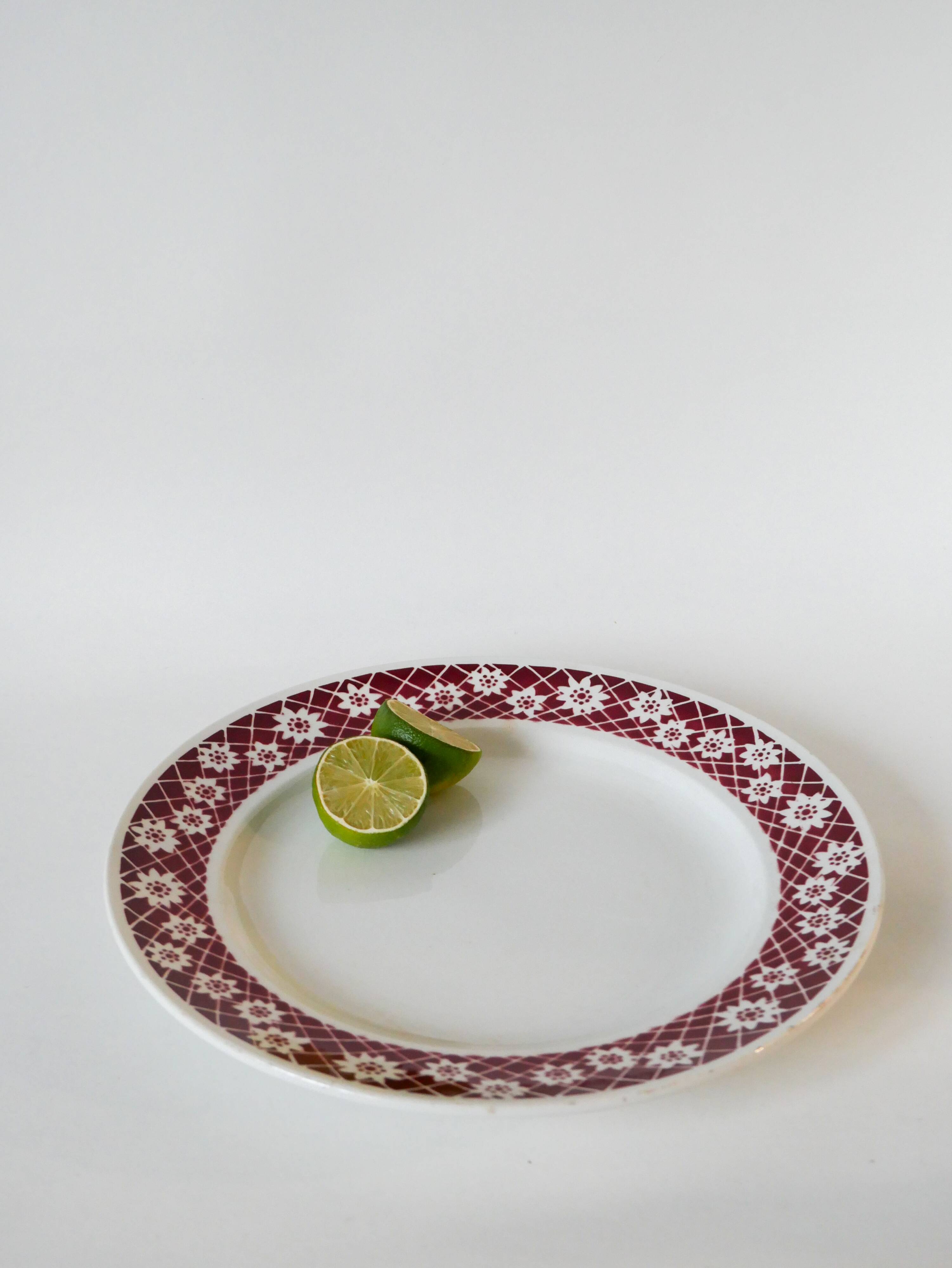 Large round dish saint amand outlines burgundy flowers 1950