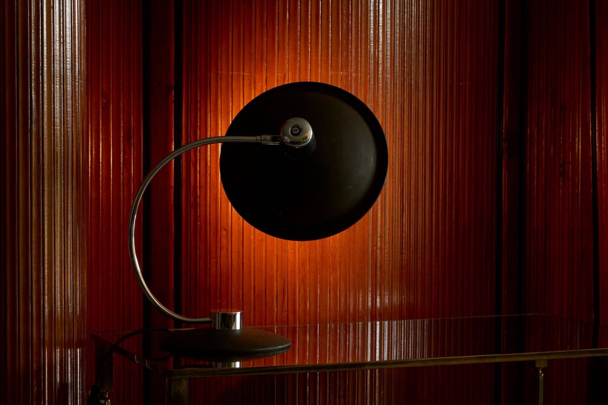 Lampe de table Mid Century réglable en chrome des années 1960