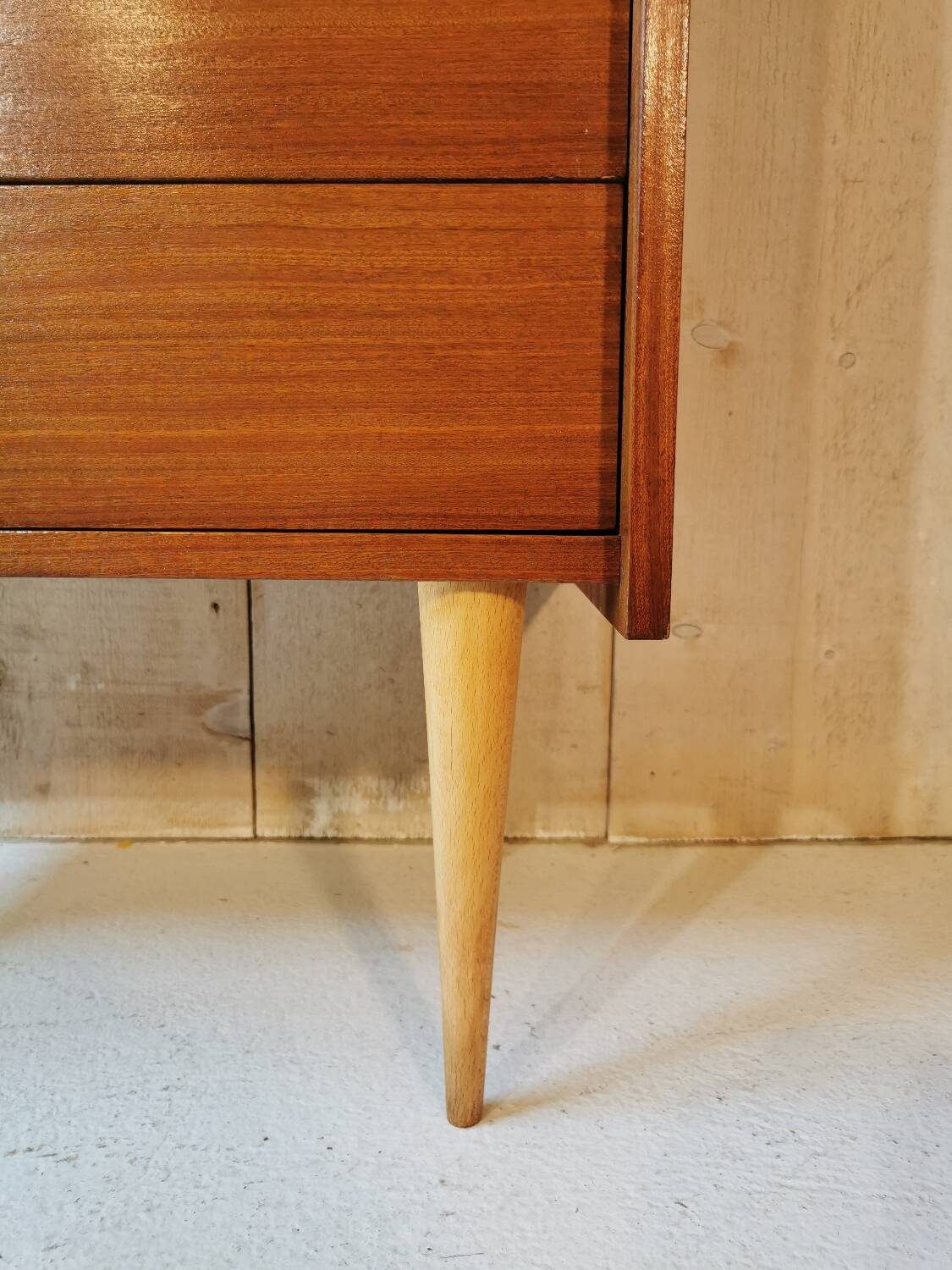 Vintage chest of drawers