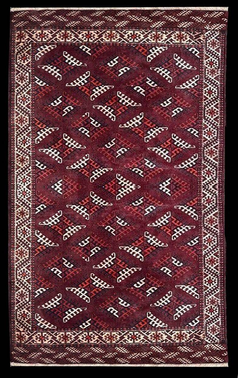 Turkmen Bukhara Yomud Rug: 3.10 X 2.08 Meters