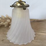 Pleated effect globe walking lamp
