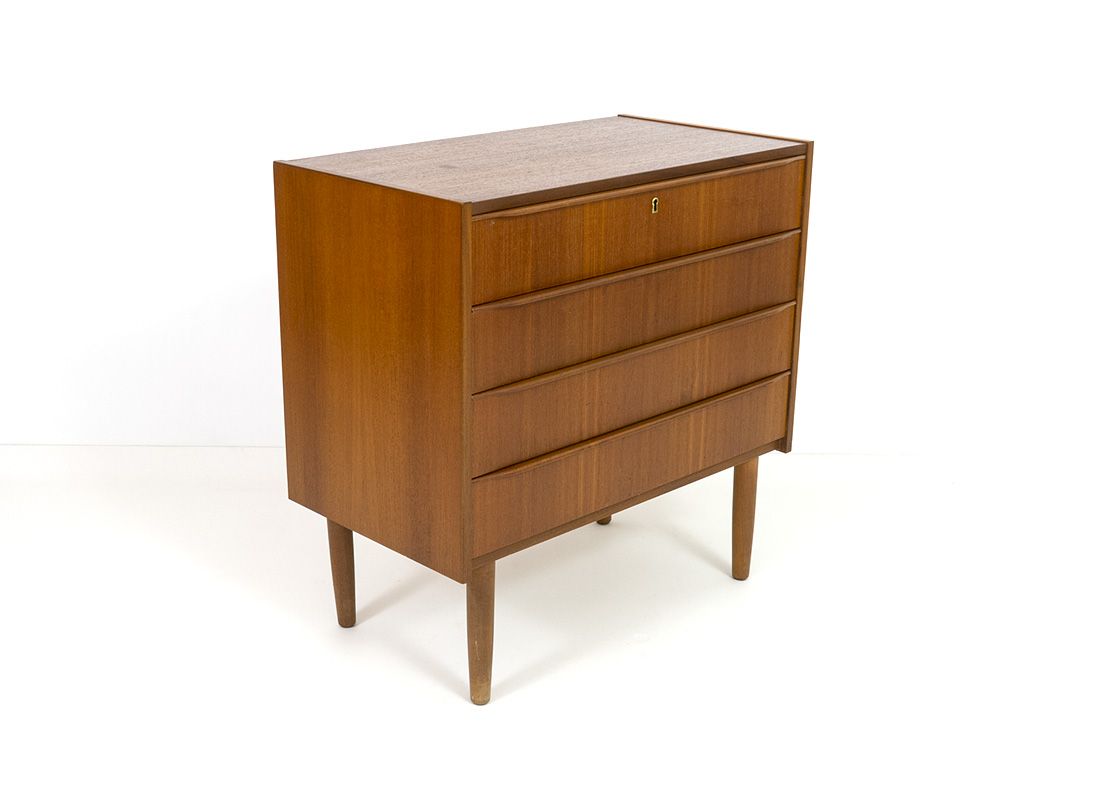 Scandinavian Chest of Drawers in Teak, 1960s