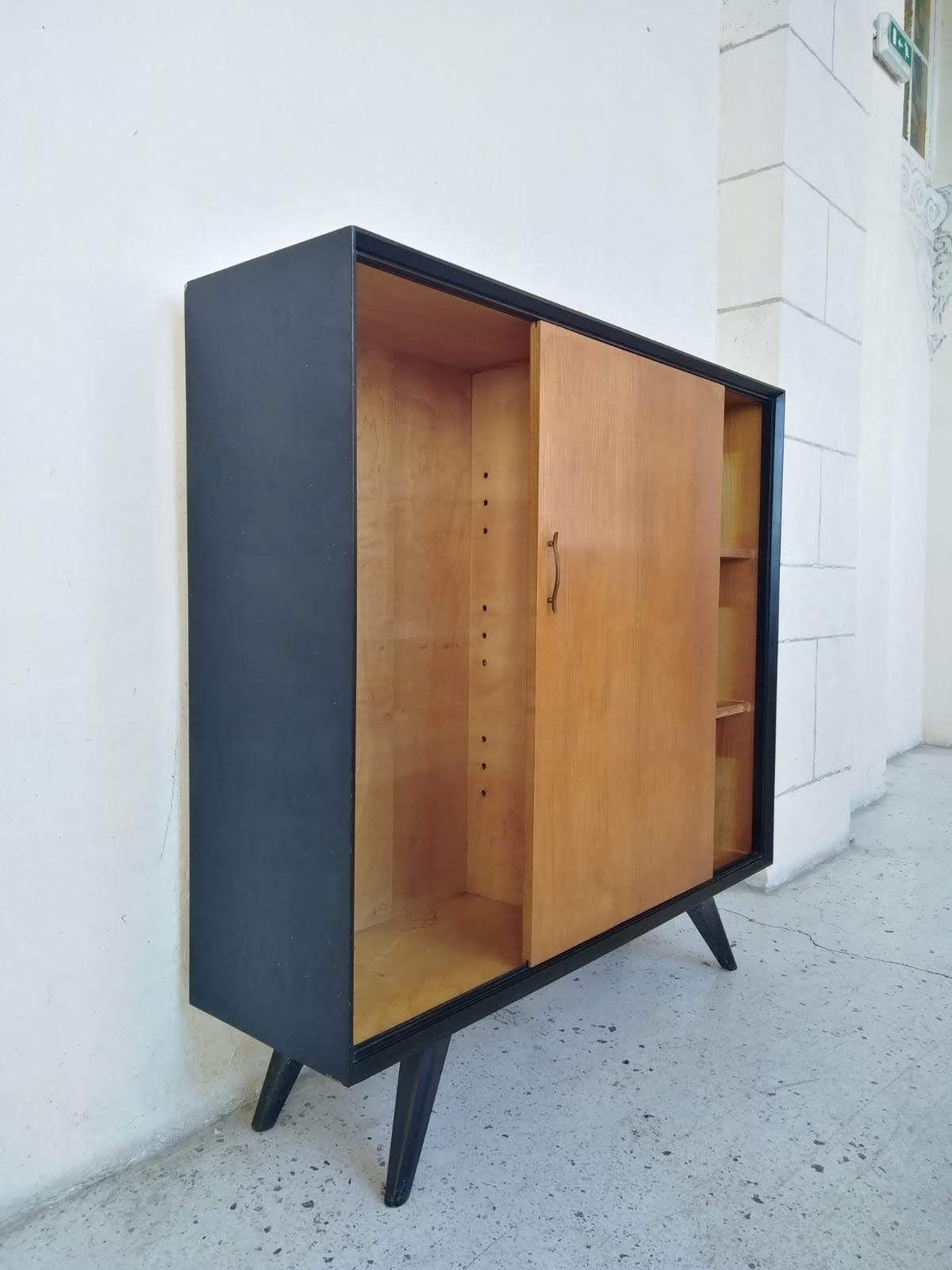 Bookcase 60