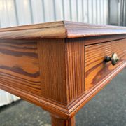Antique desk in pitch pine, turned legs, drawer – superb patina.
