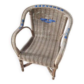 armchair children's chair in vintage rattan with blue detail to be revived otherwise good condition