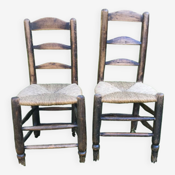 Pair of oak and straw chairs, 19th century period.