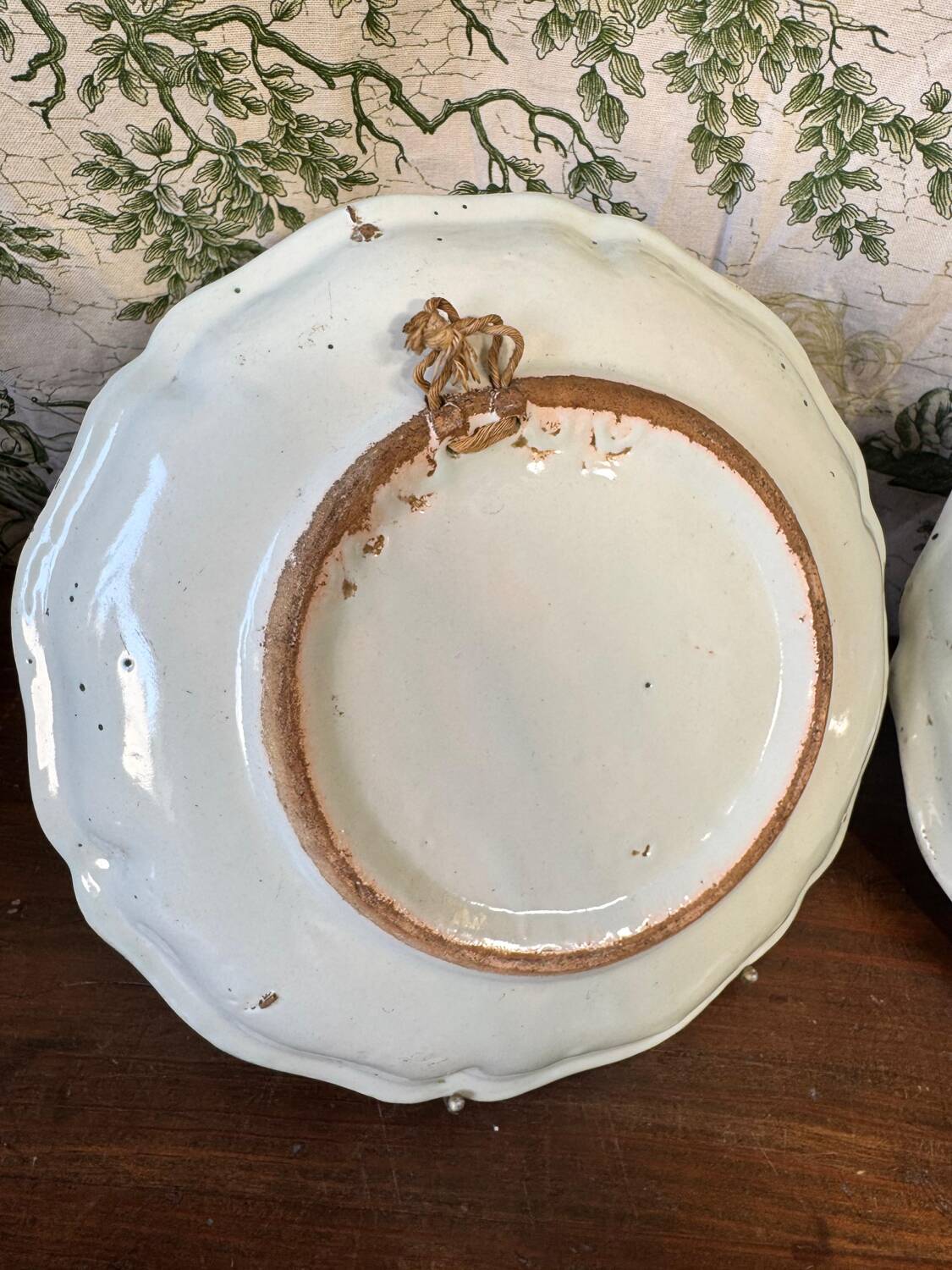 Pair of Rouen earthenware hollow dishes – 18th century
