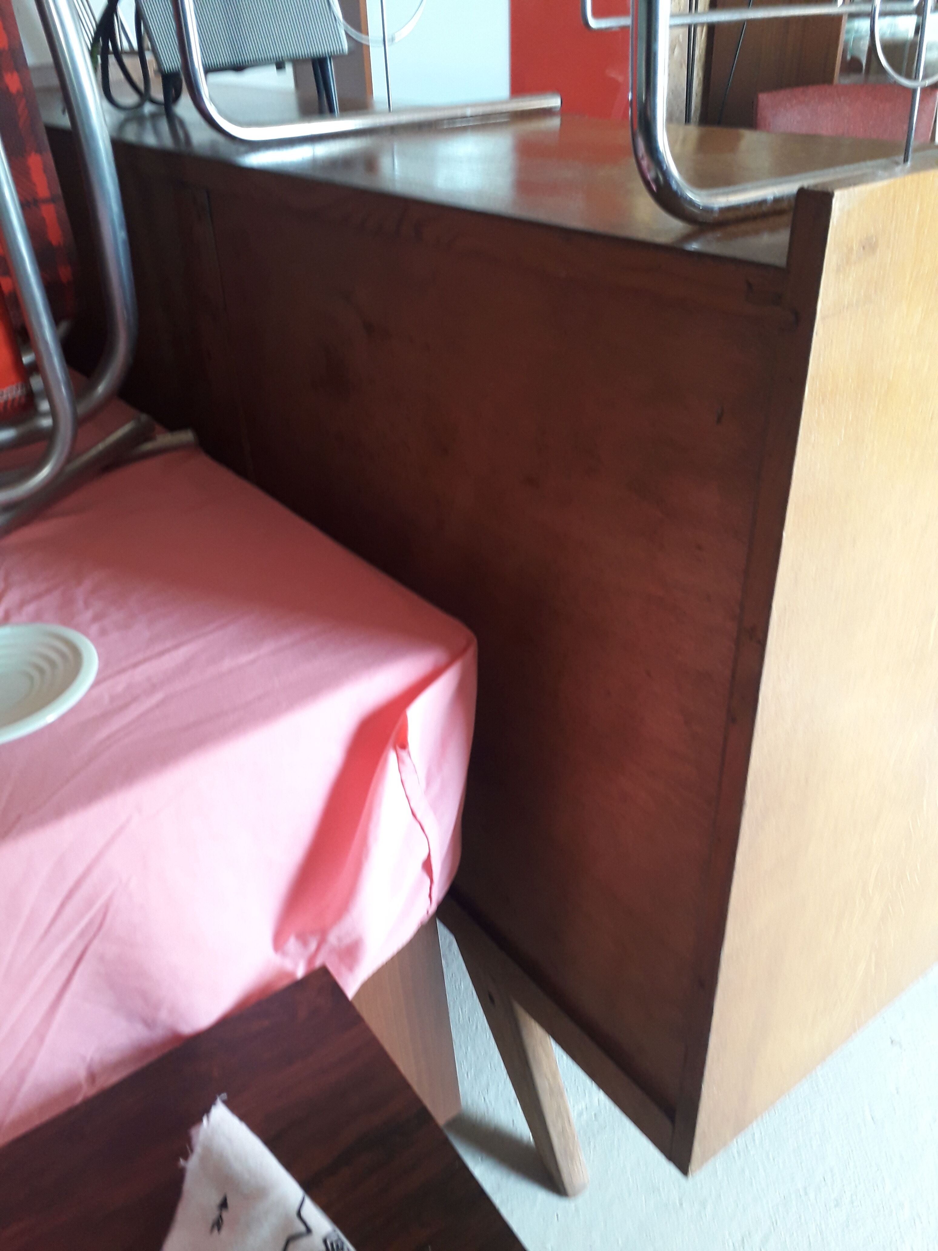 Buffet year 50 vintage