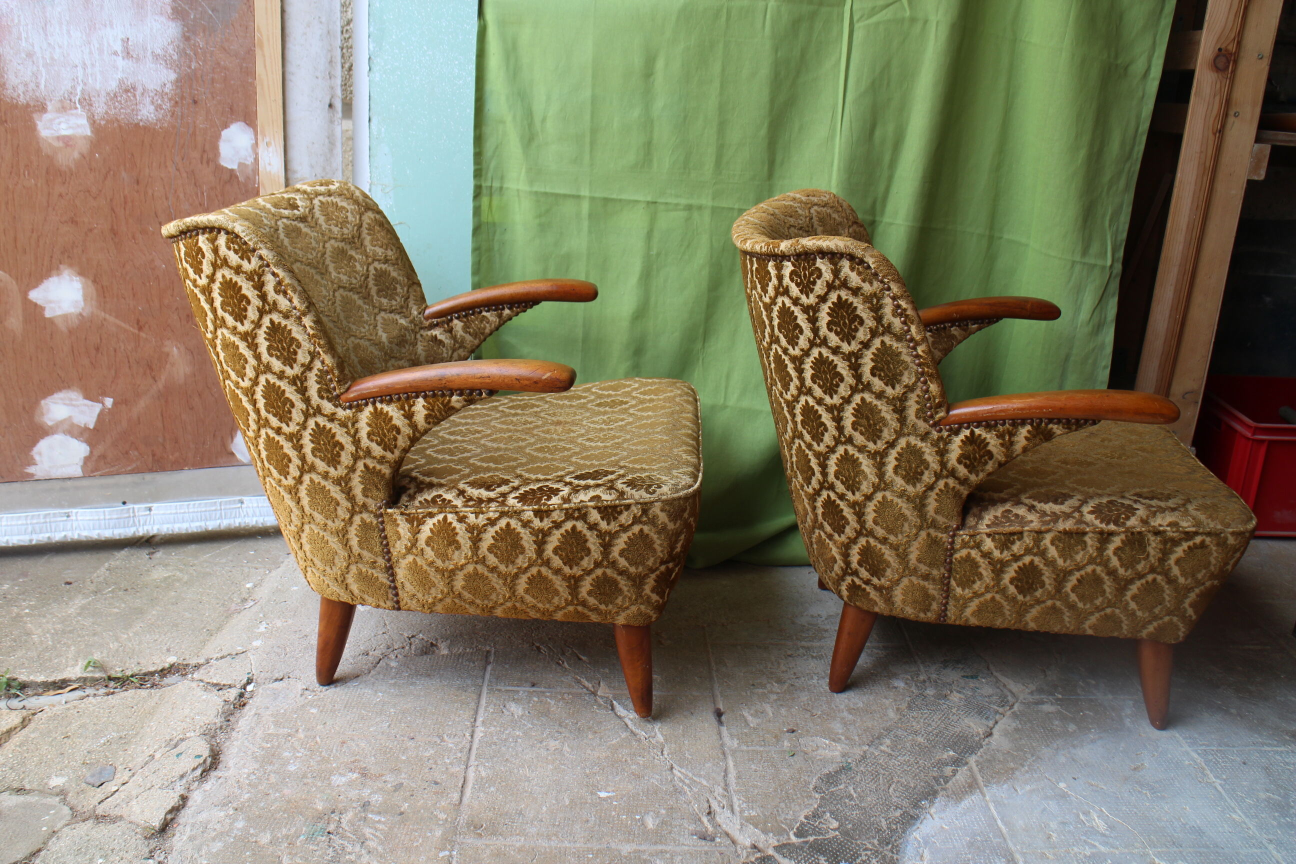 Pair of cocktail armchairs