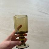 Verre à pied ven erre soufflé ancien