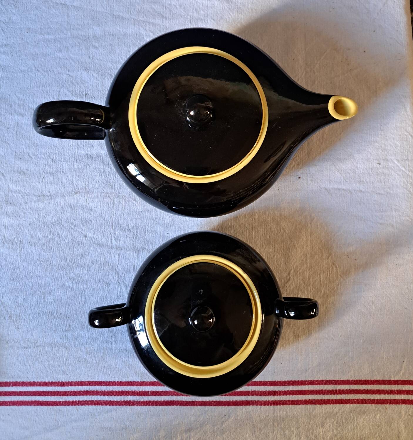 Trio 50's théière