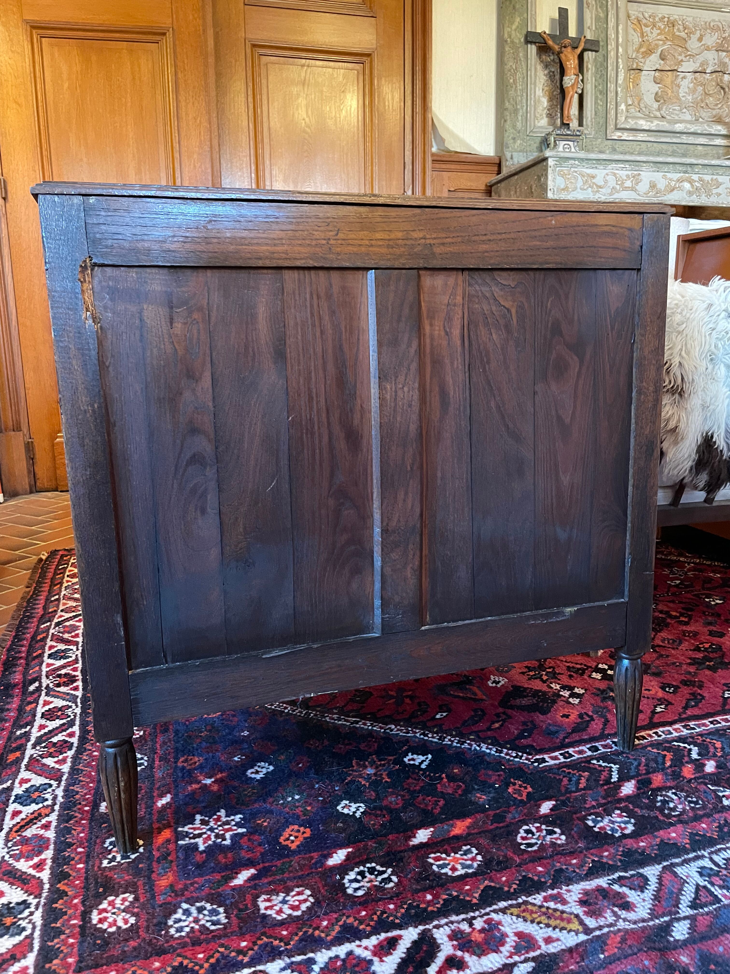Art Deco oak chest of drawers