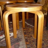 Tabouret en bois