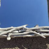 Mirror in gray driftwood frame < 65x84 cm >