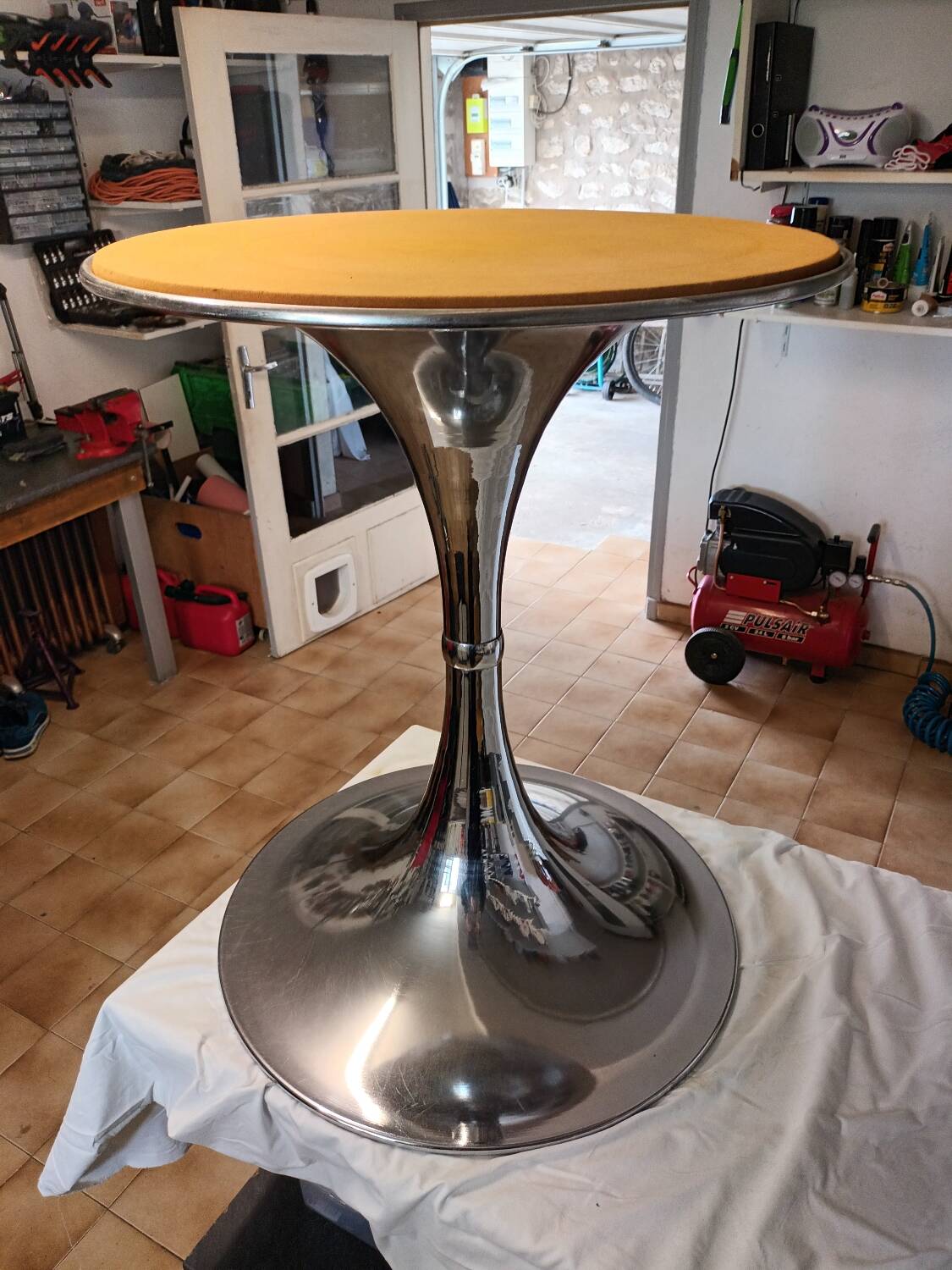 Table 70's