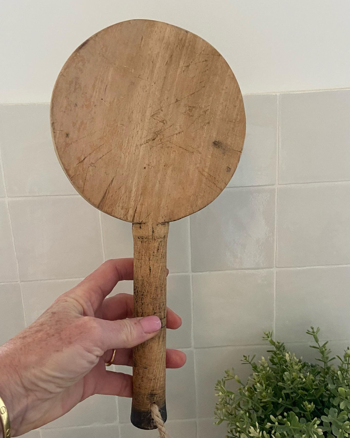 Christmas Pop-up 2022 - Vintage Cutting Board / Washerwoman Beater