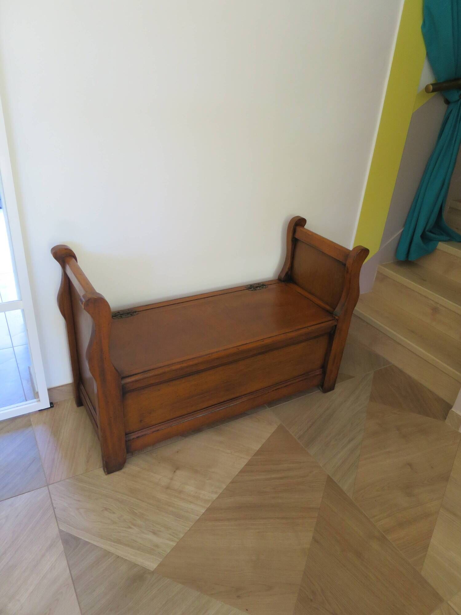Rare entrance bench - Old chest bench - toy chest - oak color
