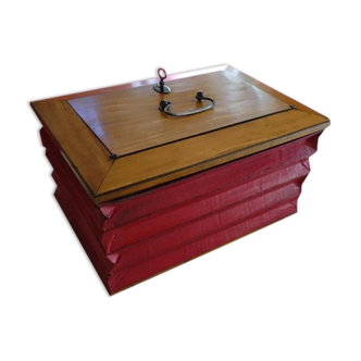 Charles X work box. 19th century