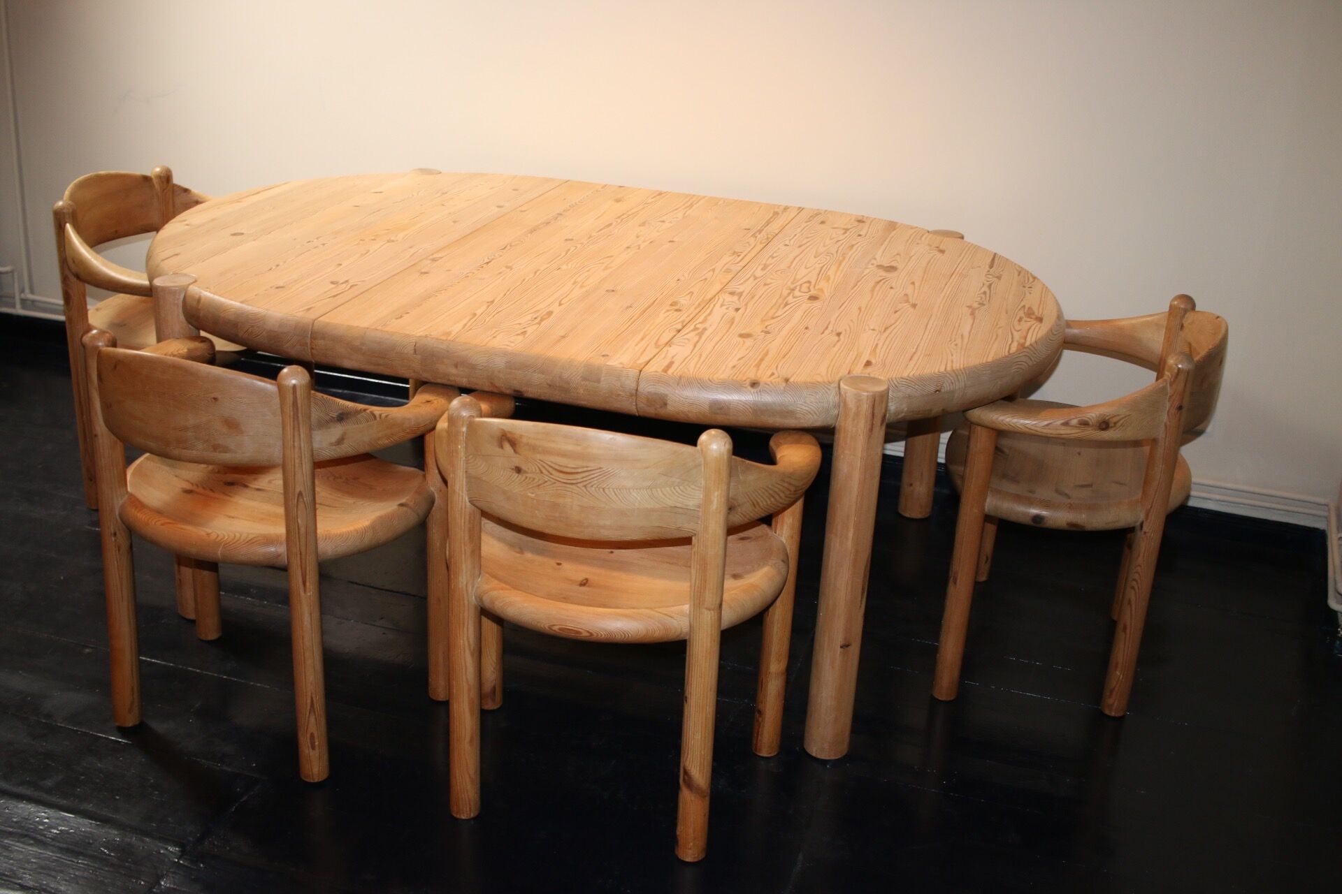 Table à manger en pin massif par Rainer Daumiller pour Hirtshals Savværk - 1971