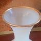 Vase en opaline et dorure début XIX ème