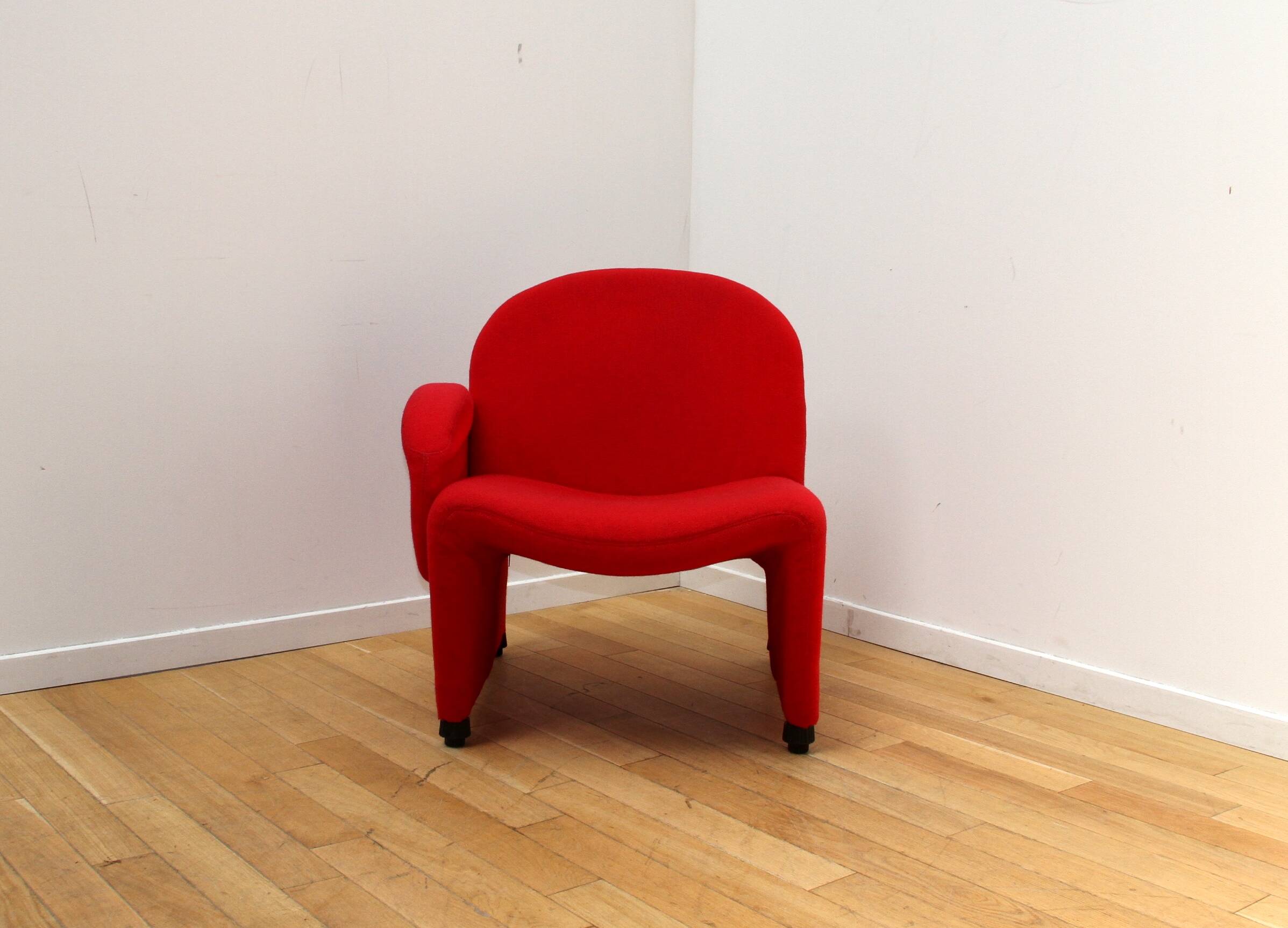 Pair of Confidenta armchairs, Sitland