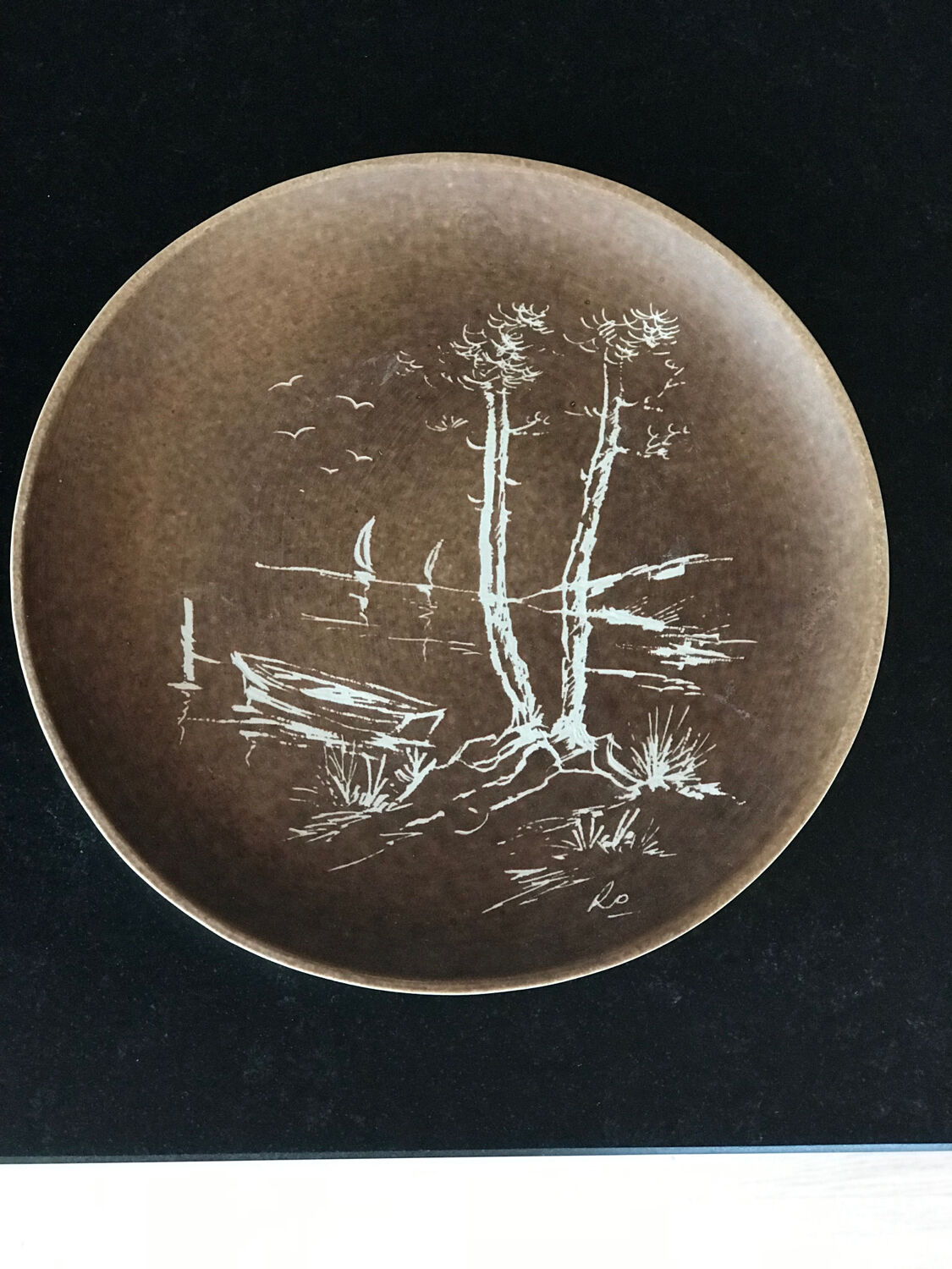 Plate signed Cazalas