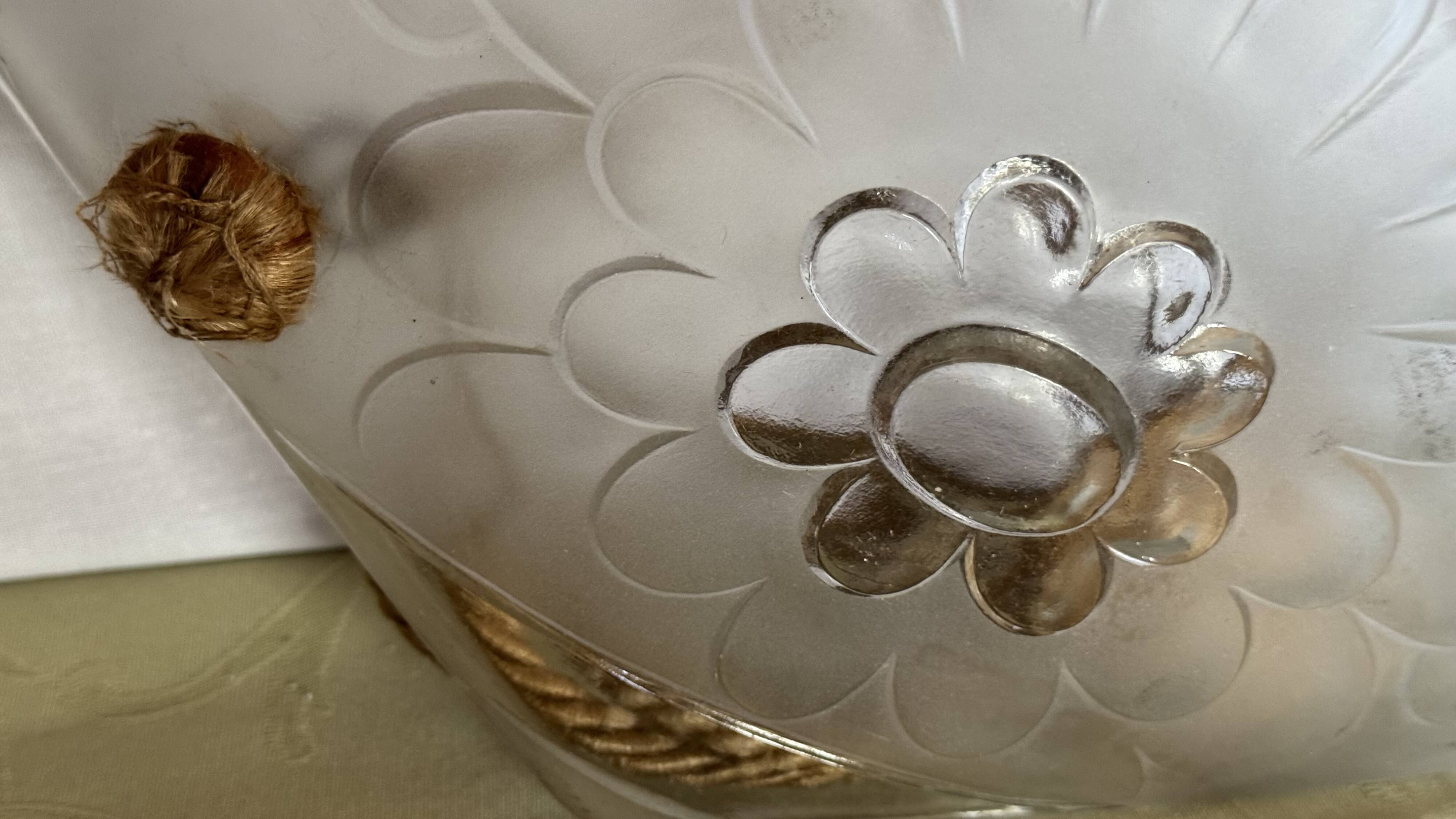 Art Deco glass press basin suspension signed Degue