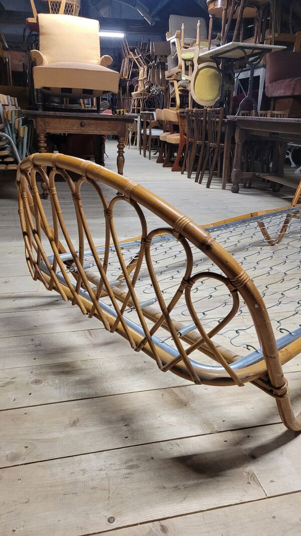 Lit banquette corbeille en rotin vintage- 1950s
