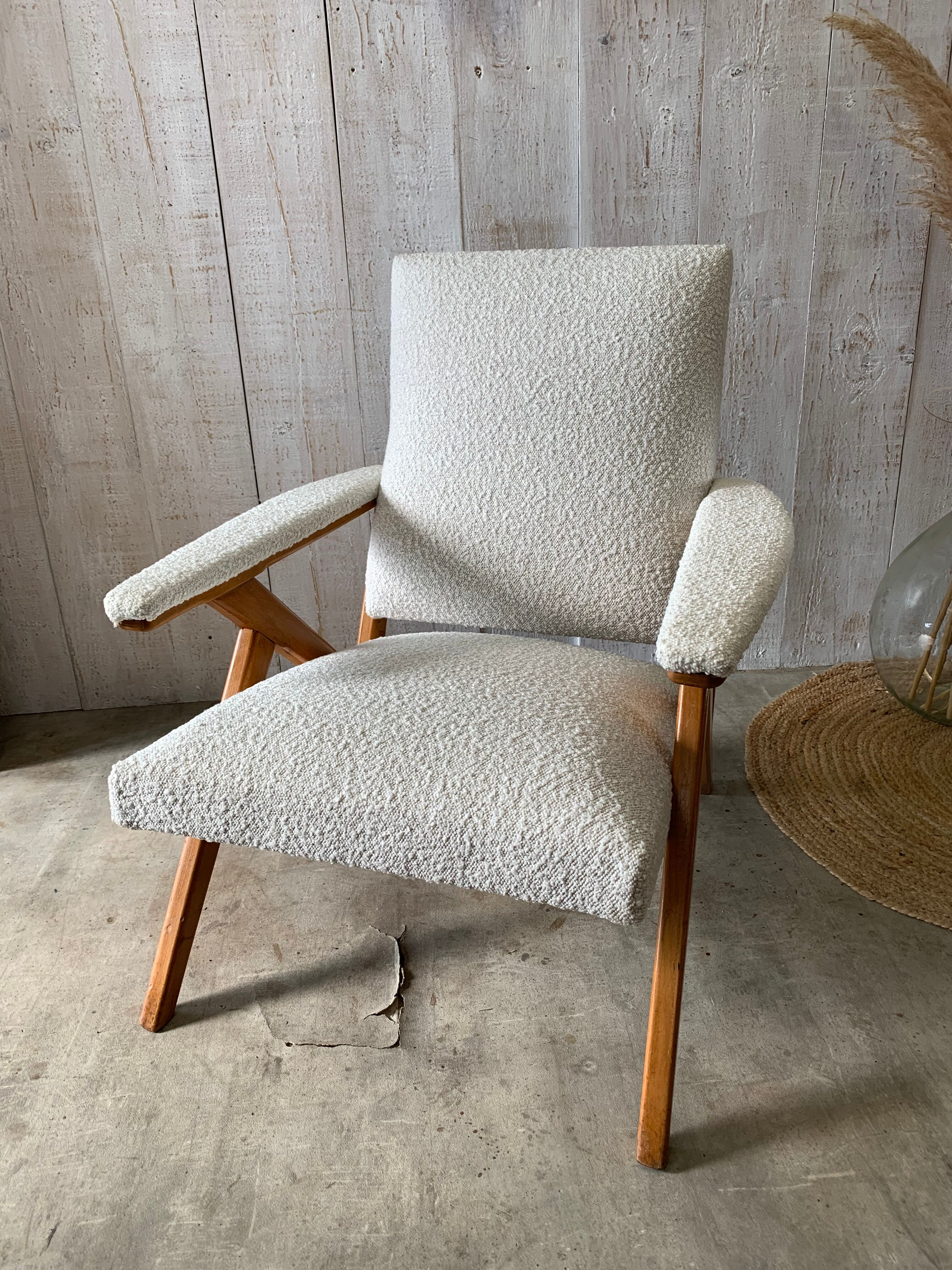 Fauteuil vintage bouclettes