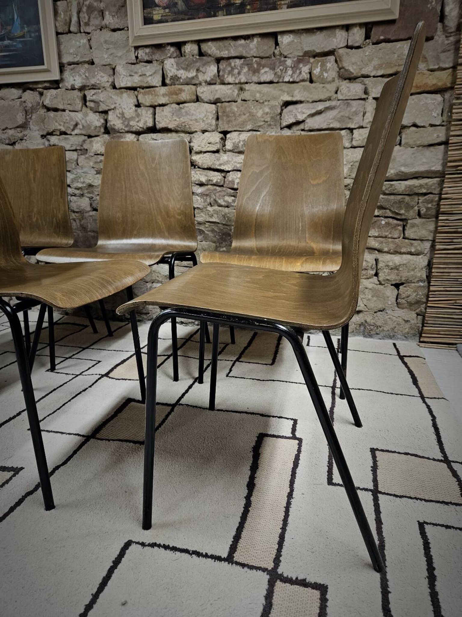 6 chaises Hiller empilable 1970