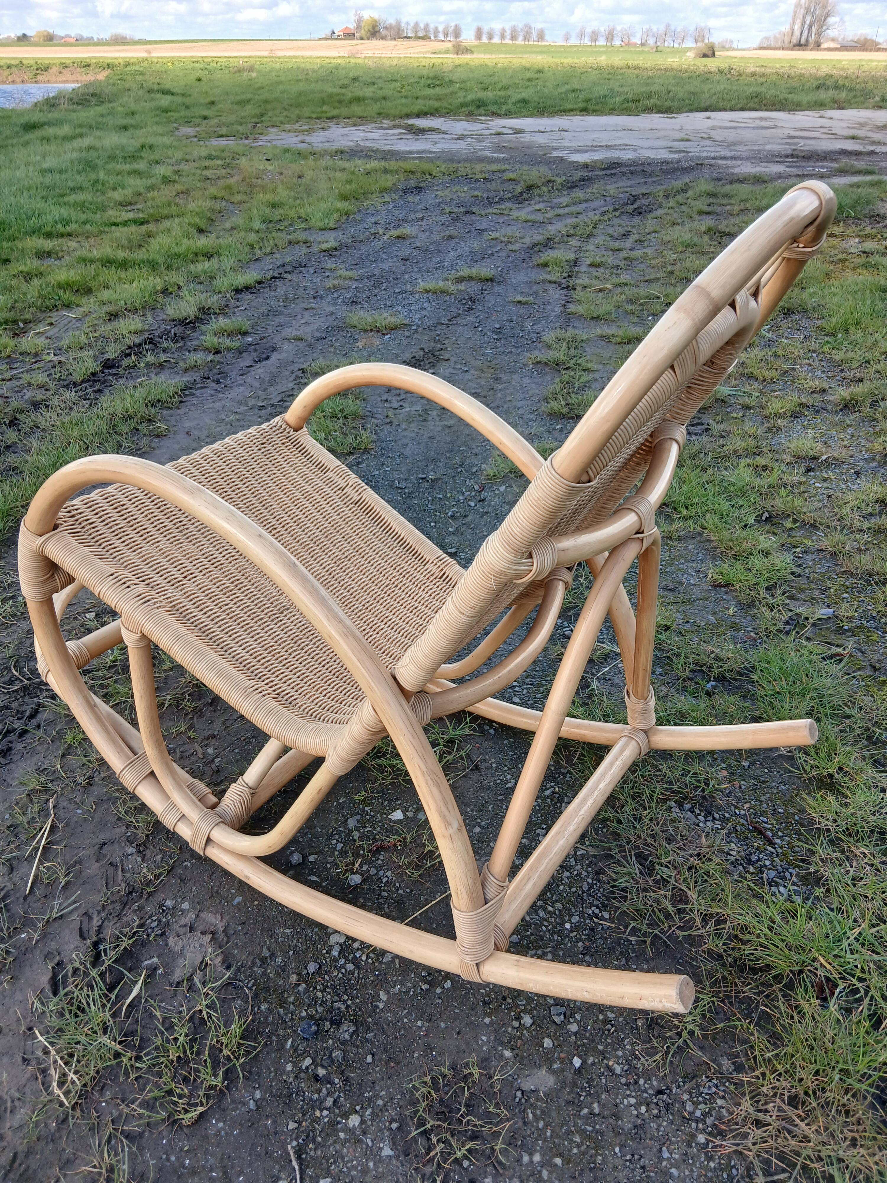 Rocking chair