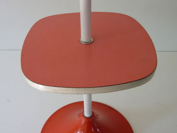 Ashtray on foot 50 metal and pink formica board, silver field