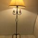 Lampadaire tripode en bronze style Louis XV